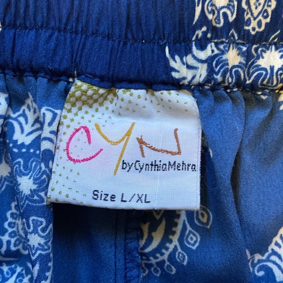 Cynthia Mehra Blue Print Comfy stretch Waist Pajama Lounge Short - Picture 4 of 5